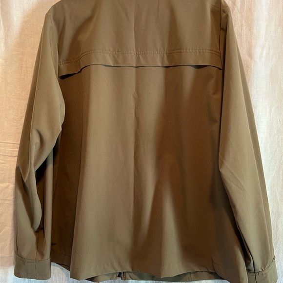 Magellan Outdoors Tan Lightweight Shirt Jacket - Picture 4 of 10